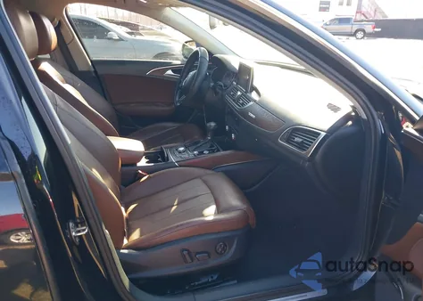 2013 Audi A6 3.0T Premium z USA, uszkodzony, nr VIN WAUHGAFC6DN109221